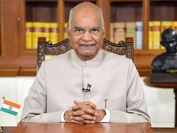 रामनाथ कोविंद उज्जैन पहुंचे, करेंगे महाकाल के दर्शन